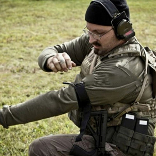 CAT SOF tourniquet with one hand operation US military